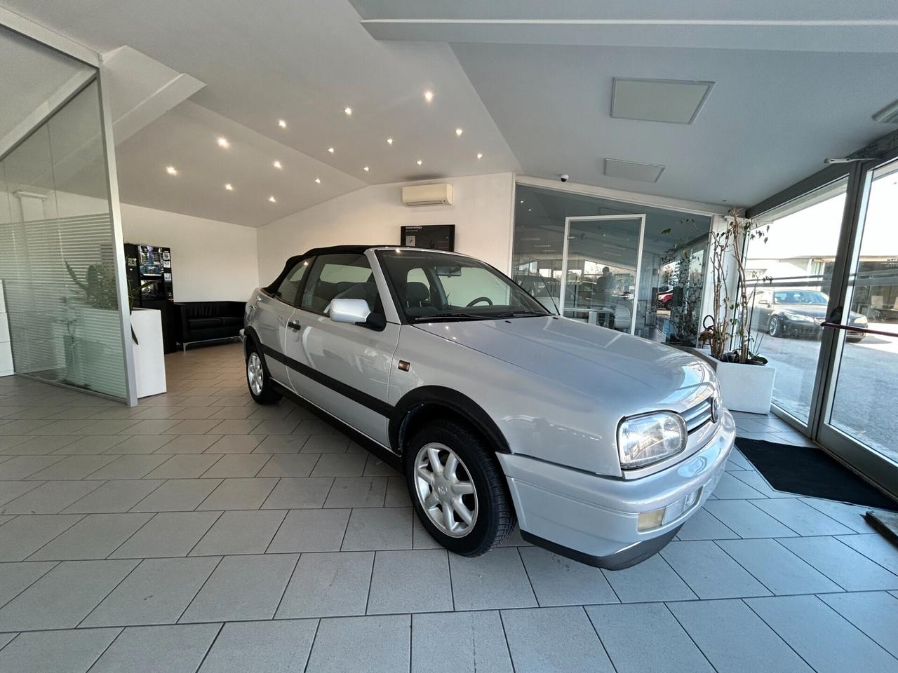 Volkswagen Golf Cabriolet Golf Cabriolet 1.8/75 CV cat Avantgarde