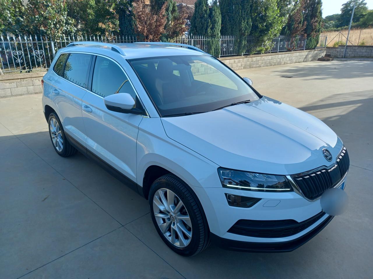 Skoda Karoq 1.6 TDI SCR Executive full