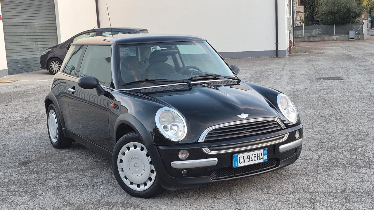 Mini 1.6 16V One de luxe
