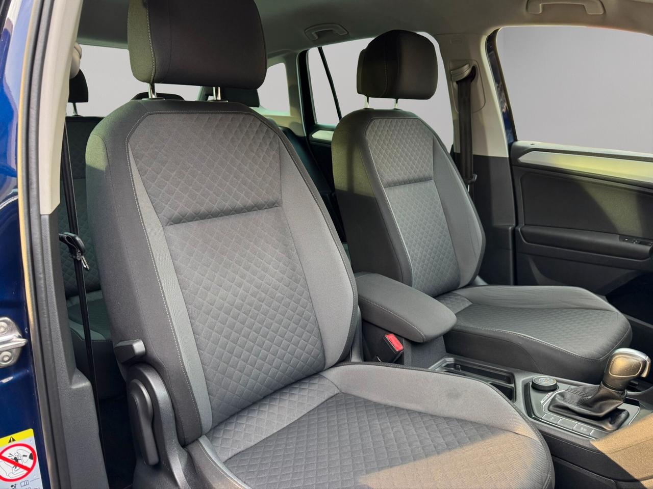 Volkswagen Tiguan 2.0 TDI SCR DSG 4MOTION Business BMT
