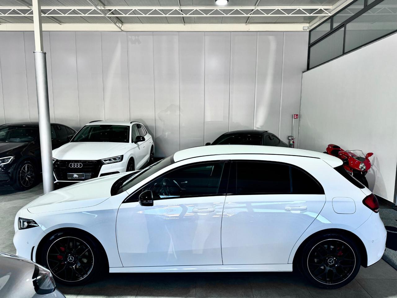 Mercedes-Benz A 180d 116CV Premium AMG