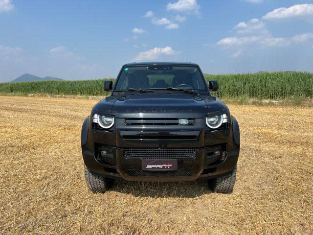 LAND ROVER Defender 110 3.0D I6 200CV AWD AUTO S TOTAL BLACK