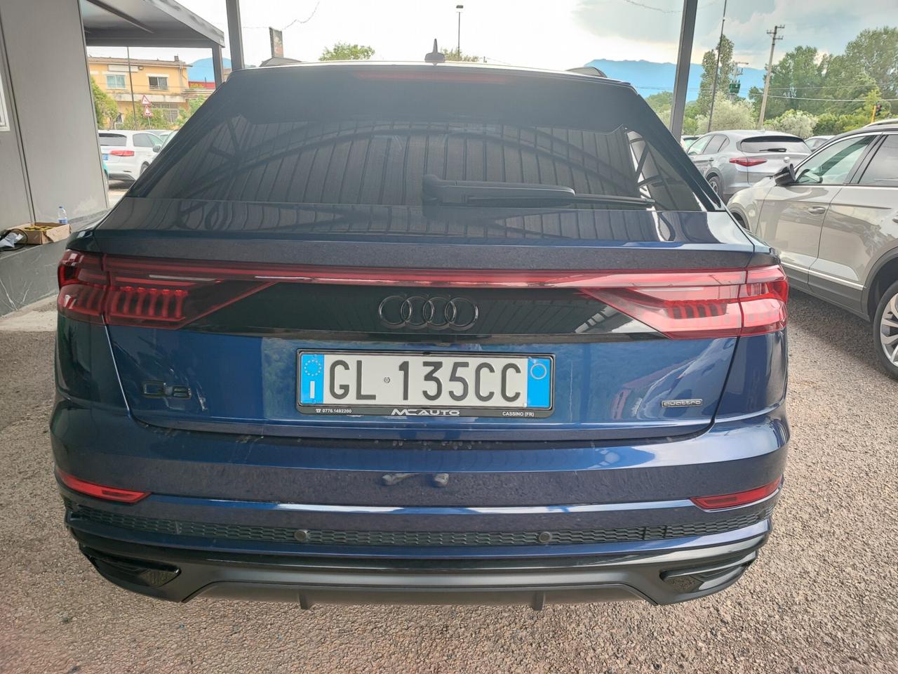 Audi Q8 55 TFSI quattro tiptronic Sline Plus