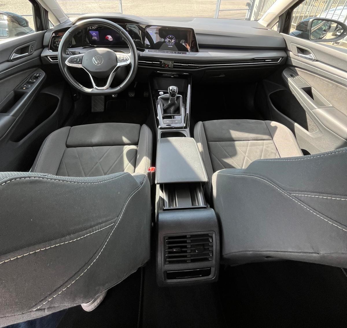 Volkswagen Golf 2.0 TDI SCR Style