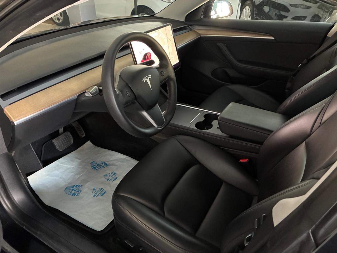 Tesla Model 3 Standard rwd Aziendale