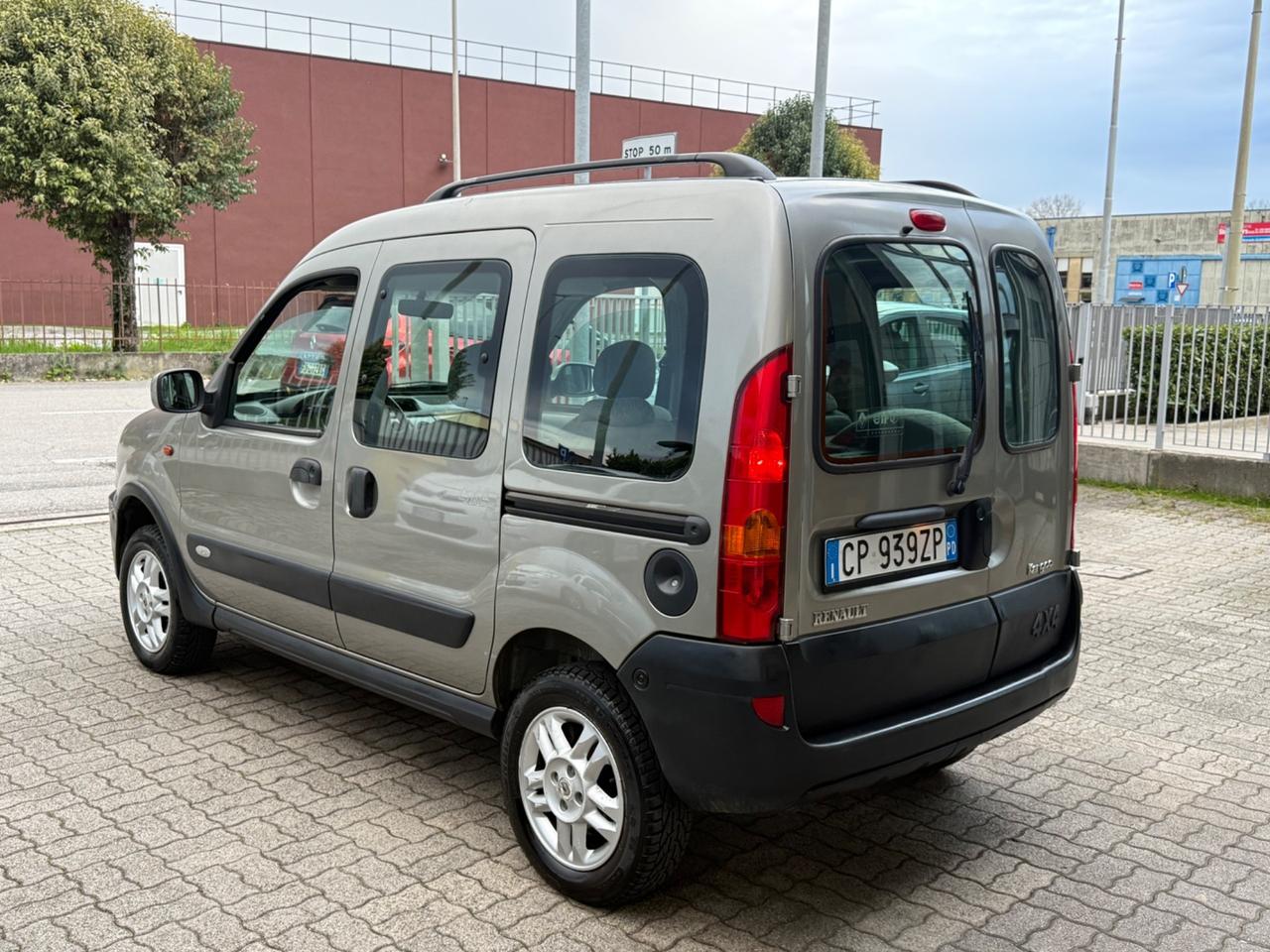 Renault Kangoo 1.9 dCi 4x4 5p. Privilège