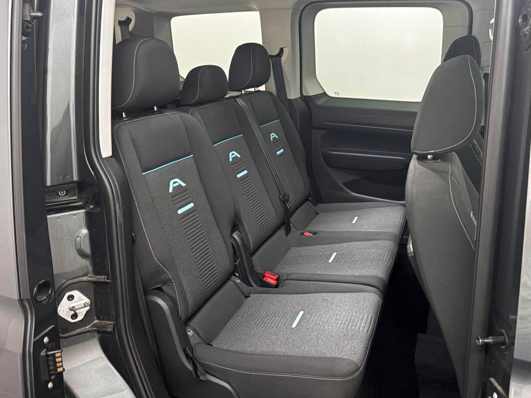Ford Tourneo Connect III V761 2.0 ecoblue 122cv AWD Sport