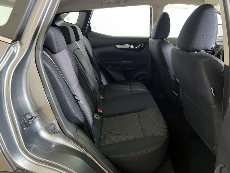 Nissan Qashqai Qashqai 1.2 DIG-T Acenta