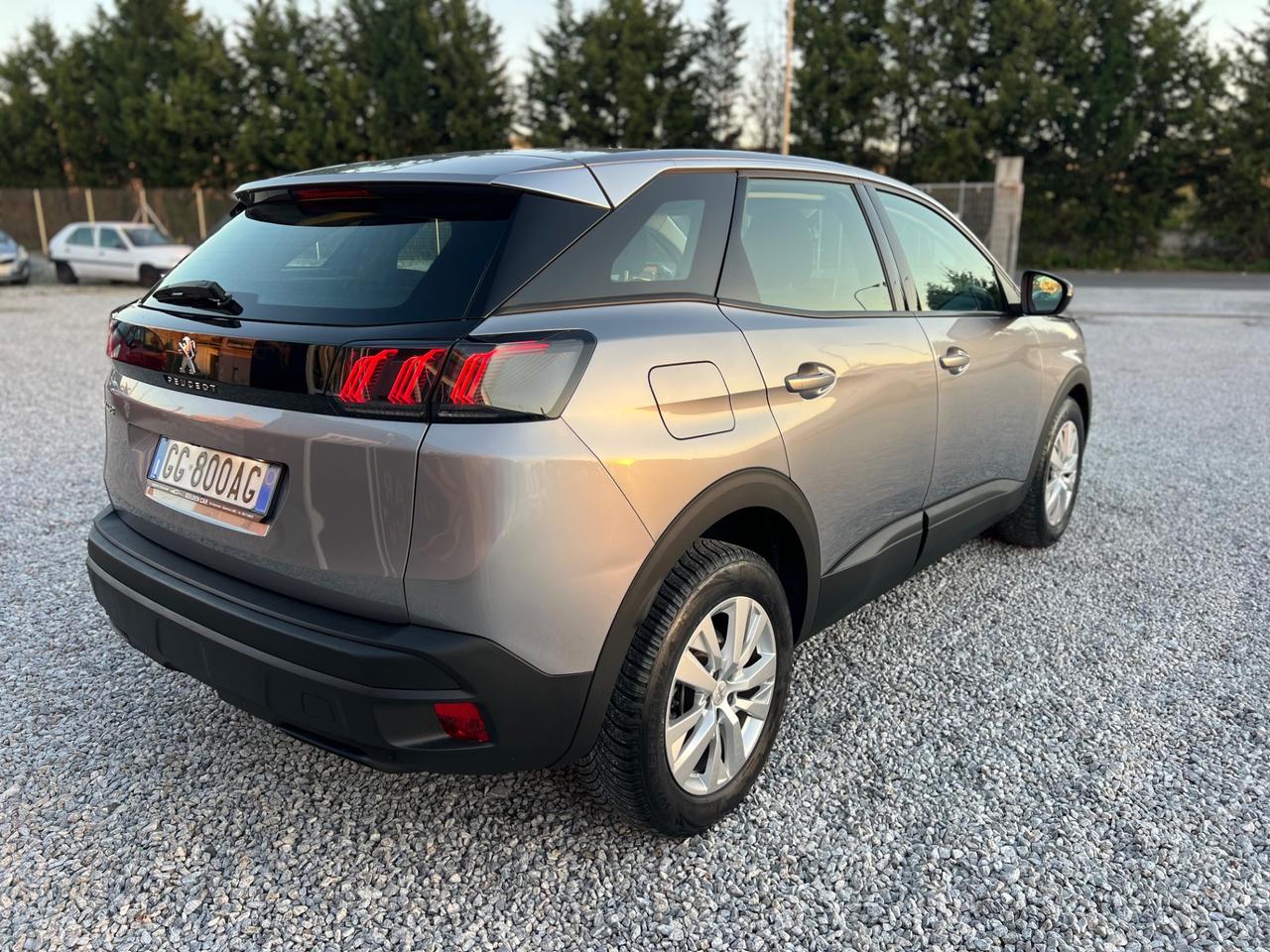 Peugeot 3008 BlueHDi 130 EAT8 Allure