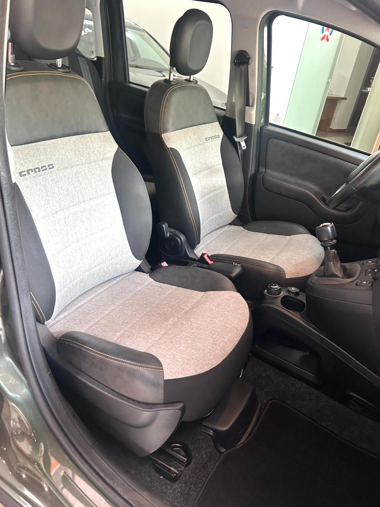 FIAT PANDA CROSS 4X4 0.9 T.AIR 5 POSTI CRSS