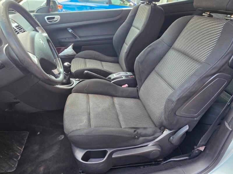PEUGEOT 307 1.6 16V CC Tecno