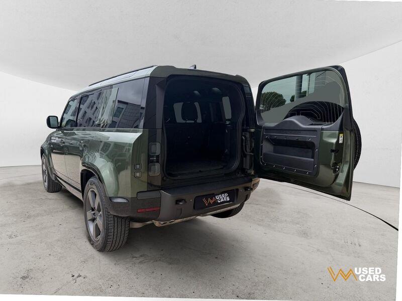 Land Rover Defender D200 AWD Auto 110 X-Dynamic SE