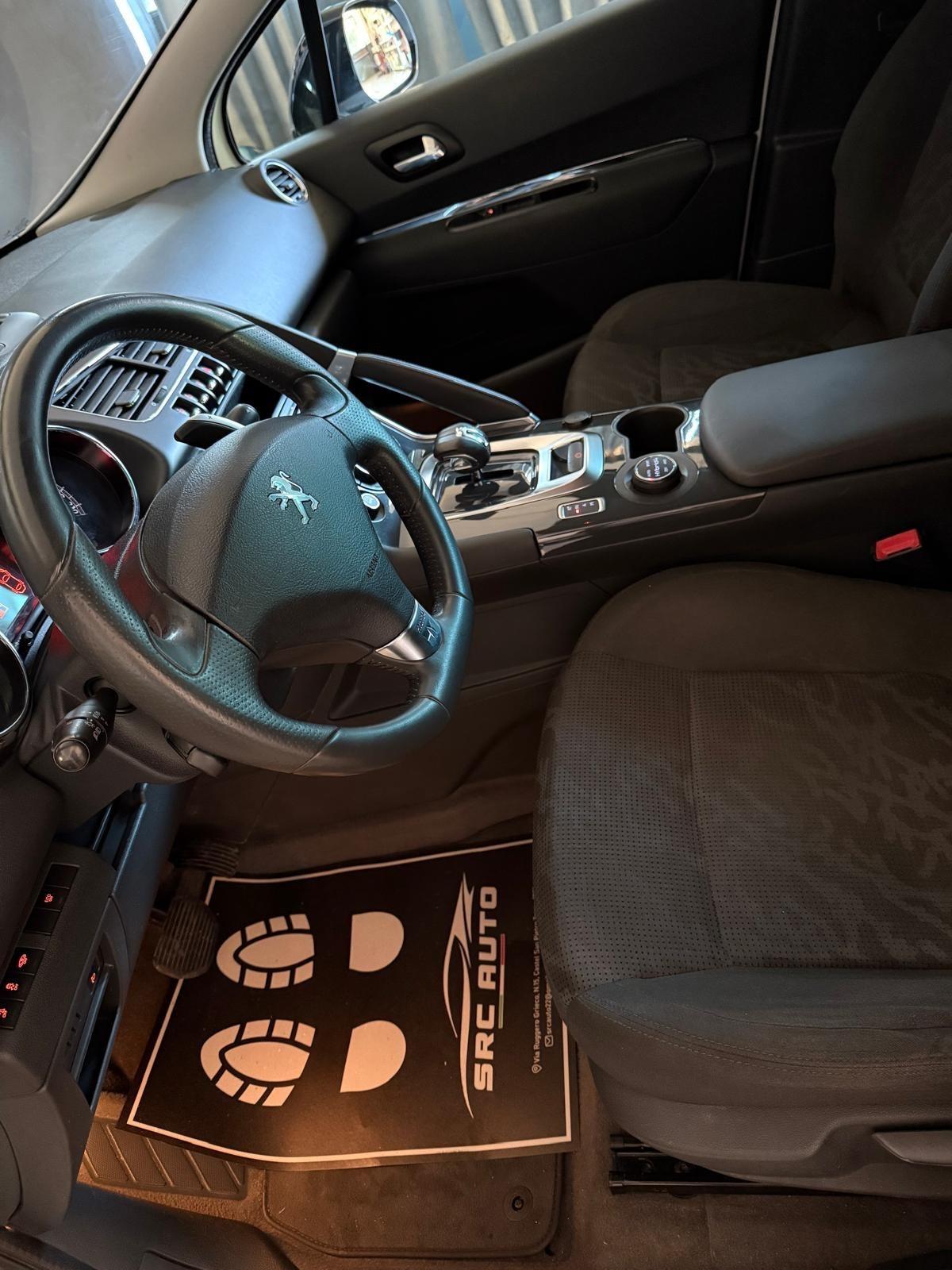 Peugeot 3008 HYbrid4