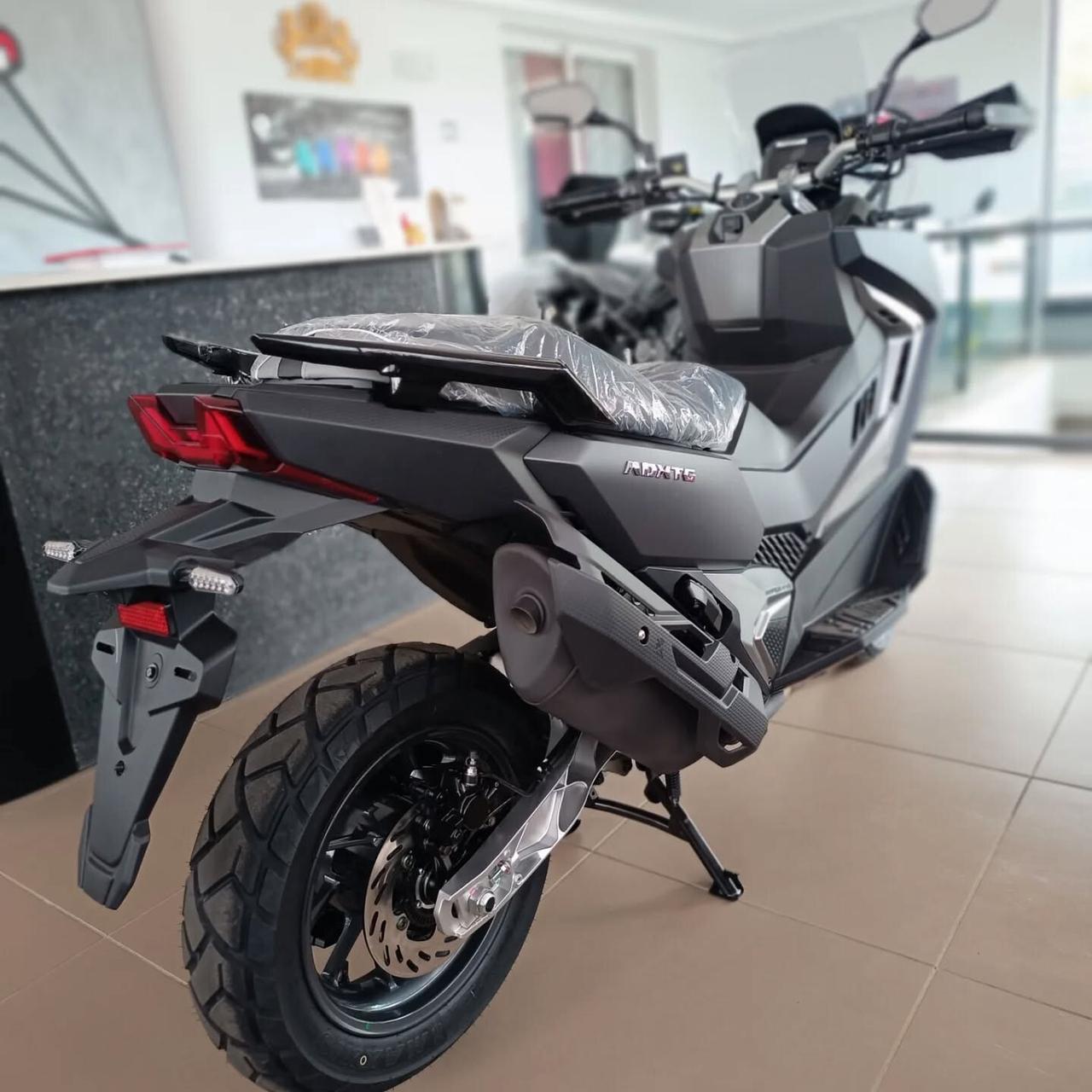 Sym Adx 400 TG NUOVI DA IMMATRICOLARE