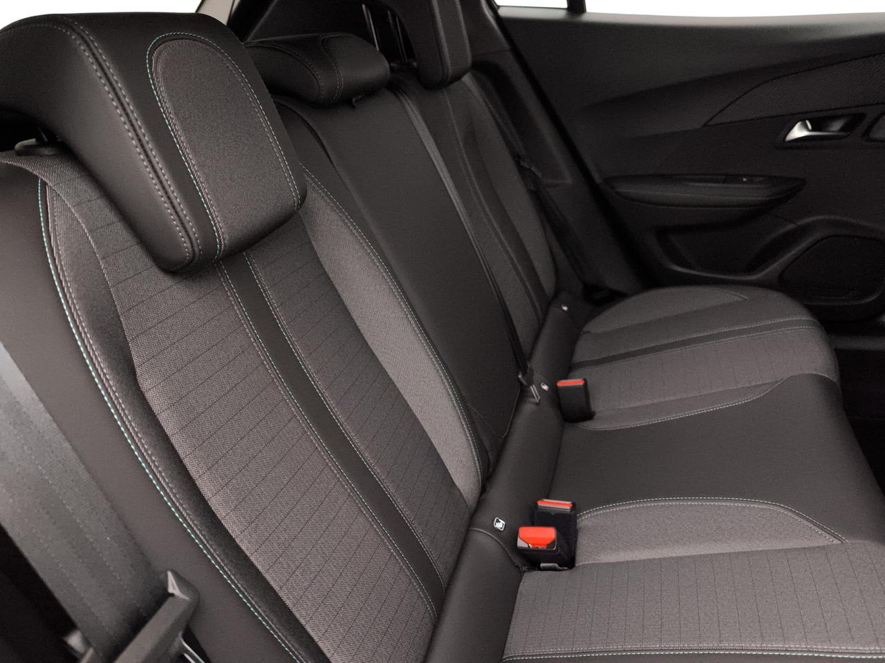 PEUGEOT 2008 II 2020 - 2008 1.2 puretech Allure Pack s&s 100cv
