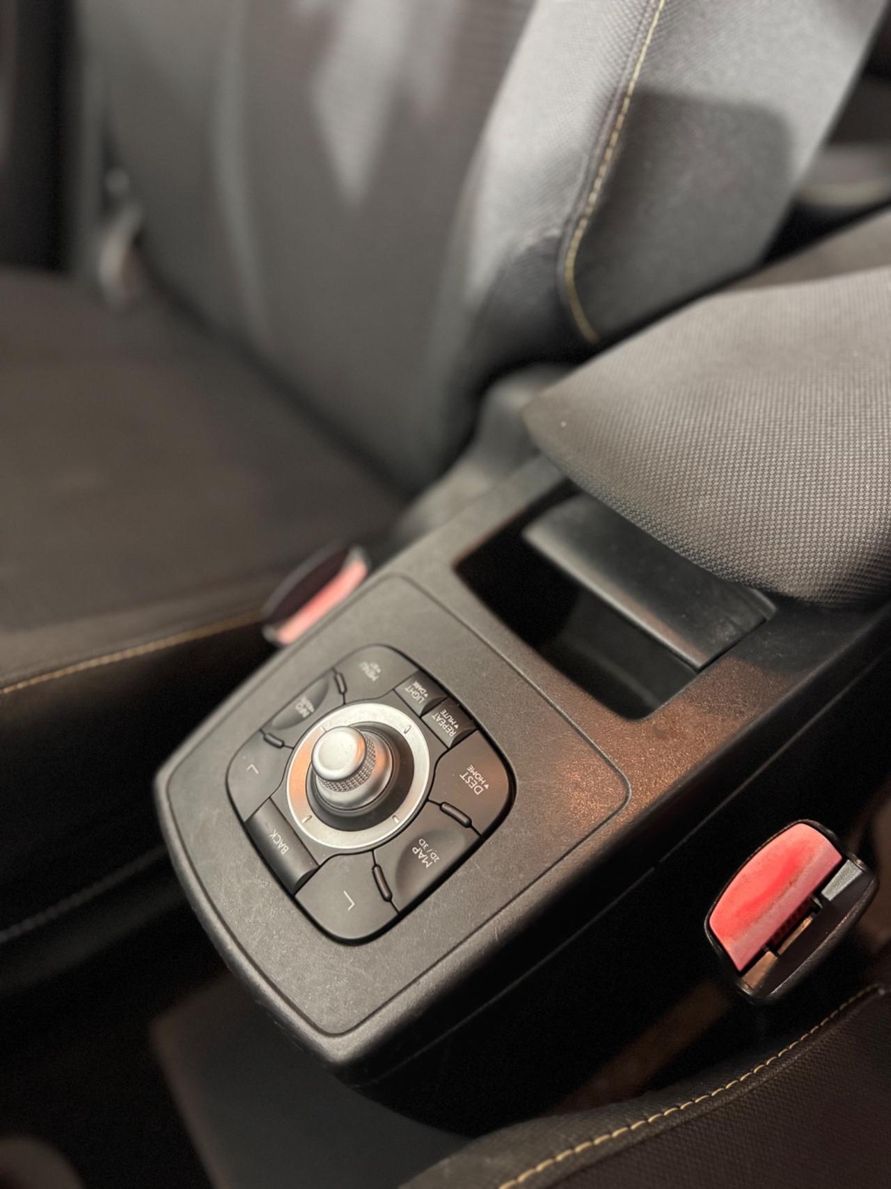 Renault Scenic Scénic X-Mod 1.4 TCe Luxe