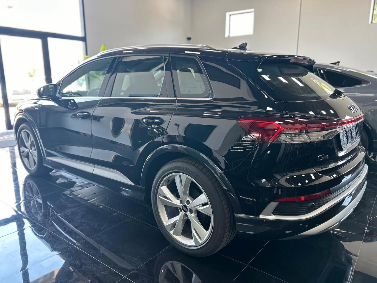 Audi Q4 45 e-tron quattro