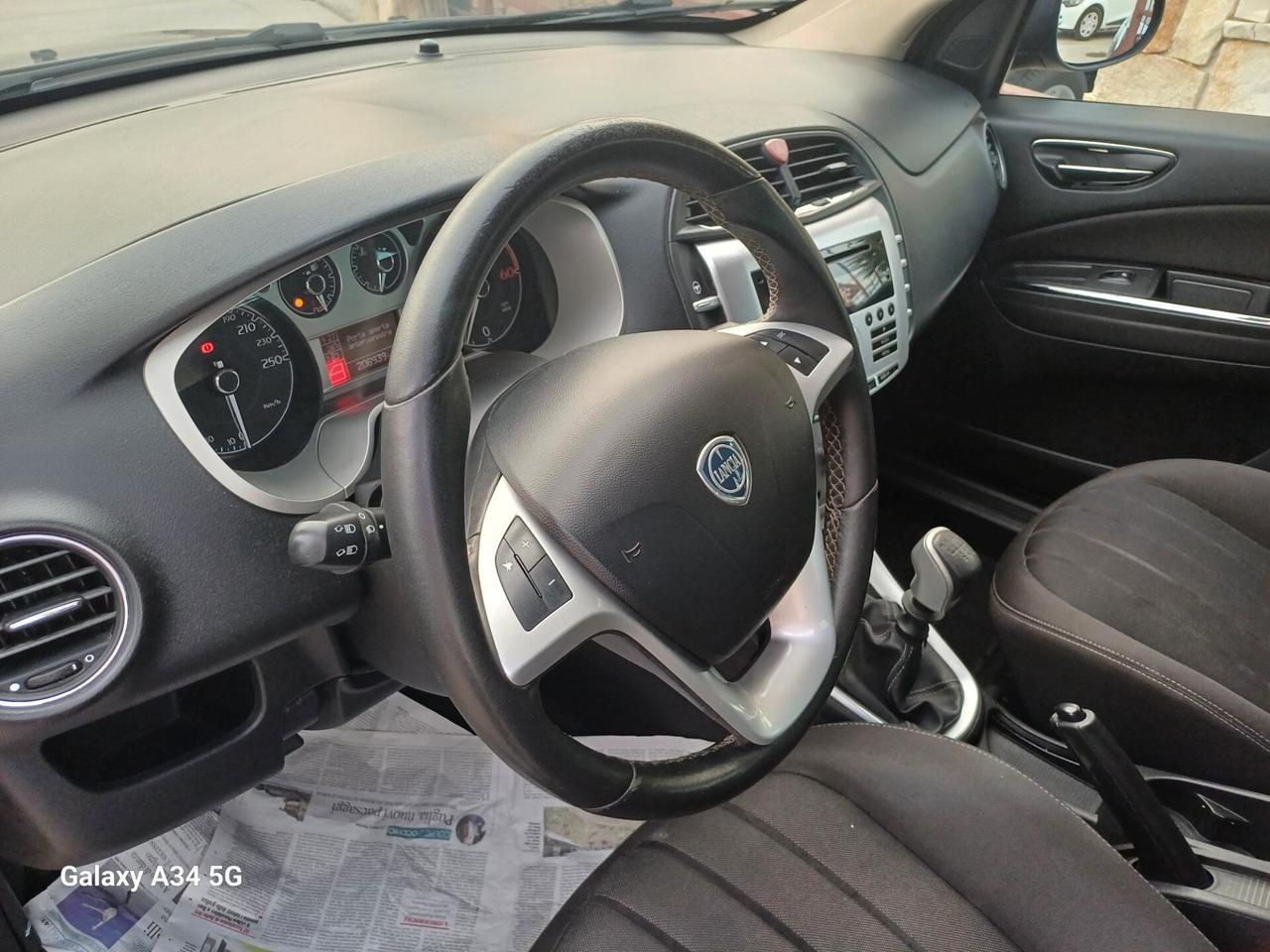 Lancia Delta 1.6 MJT DPF Gold