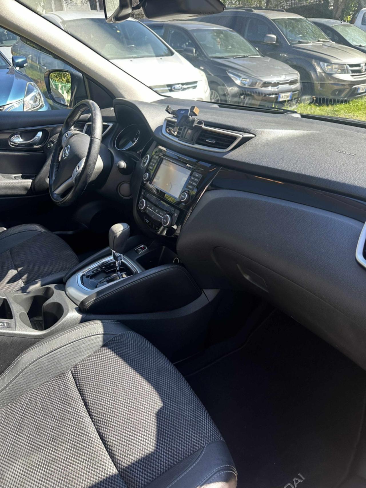 Nissan QASHQAI 1.6 dCi TEKNA TETTO FULLOPT 360CAM