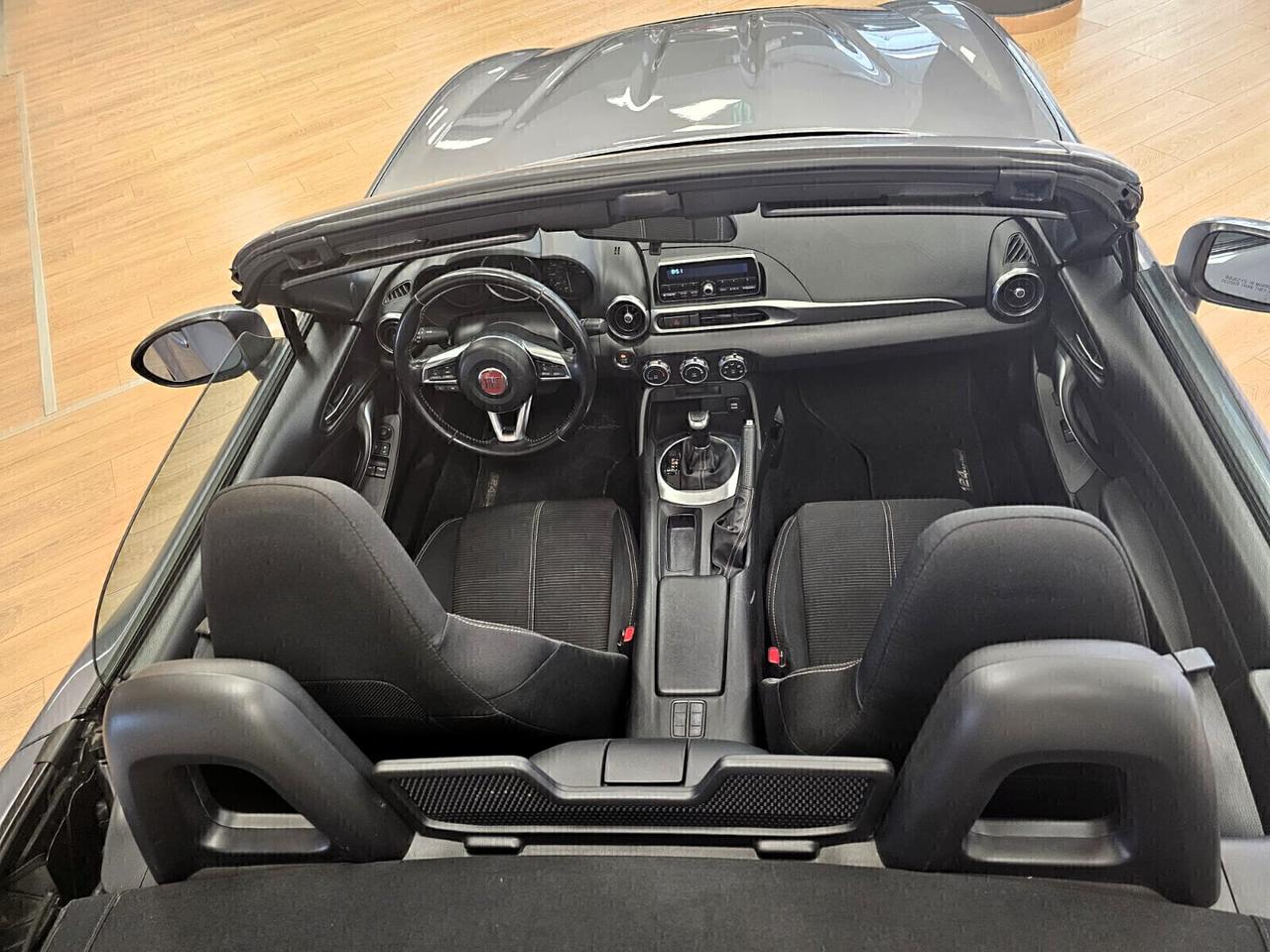 Fiat 124 Spider 1.4 MultiAir AT6