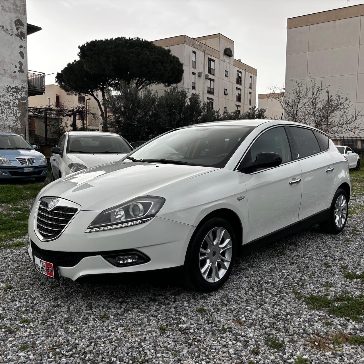 Lancia Delta 1.6 MJT DPF 105 CV Gold