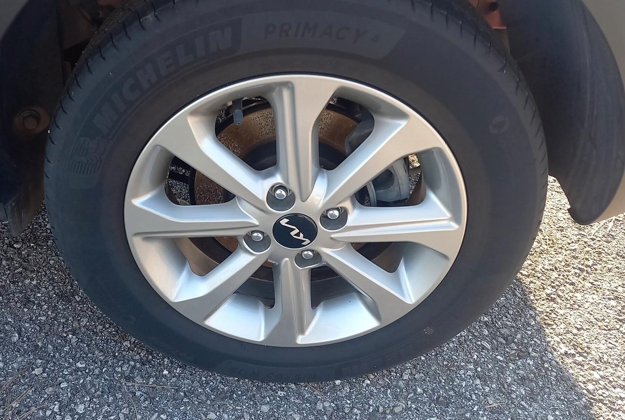 Kia Stonic 1.2 DPI Urban