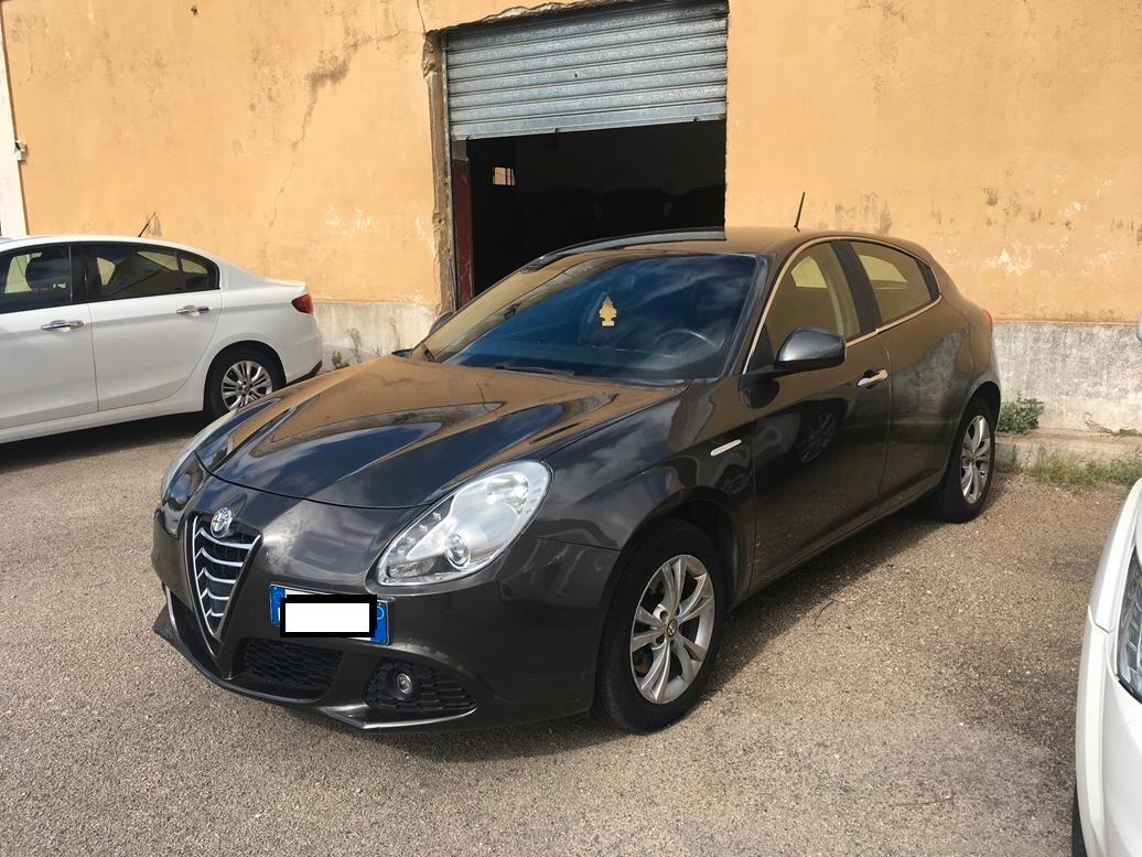 Alfa Romeo Giulietta 2.0 JTDm-2 140 CV Distinctive