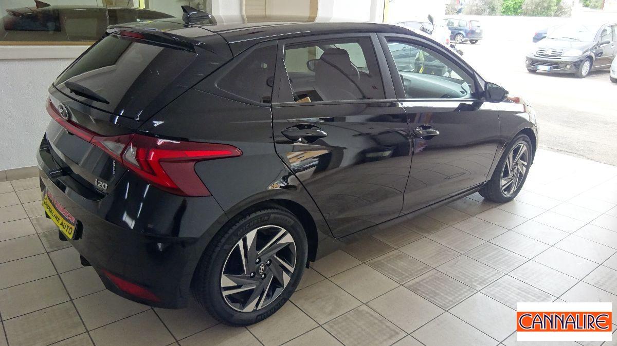 HYUNDAI - i20 - 1.2 MPI MT GPL ConnectLine