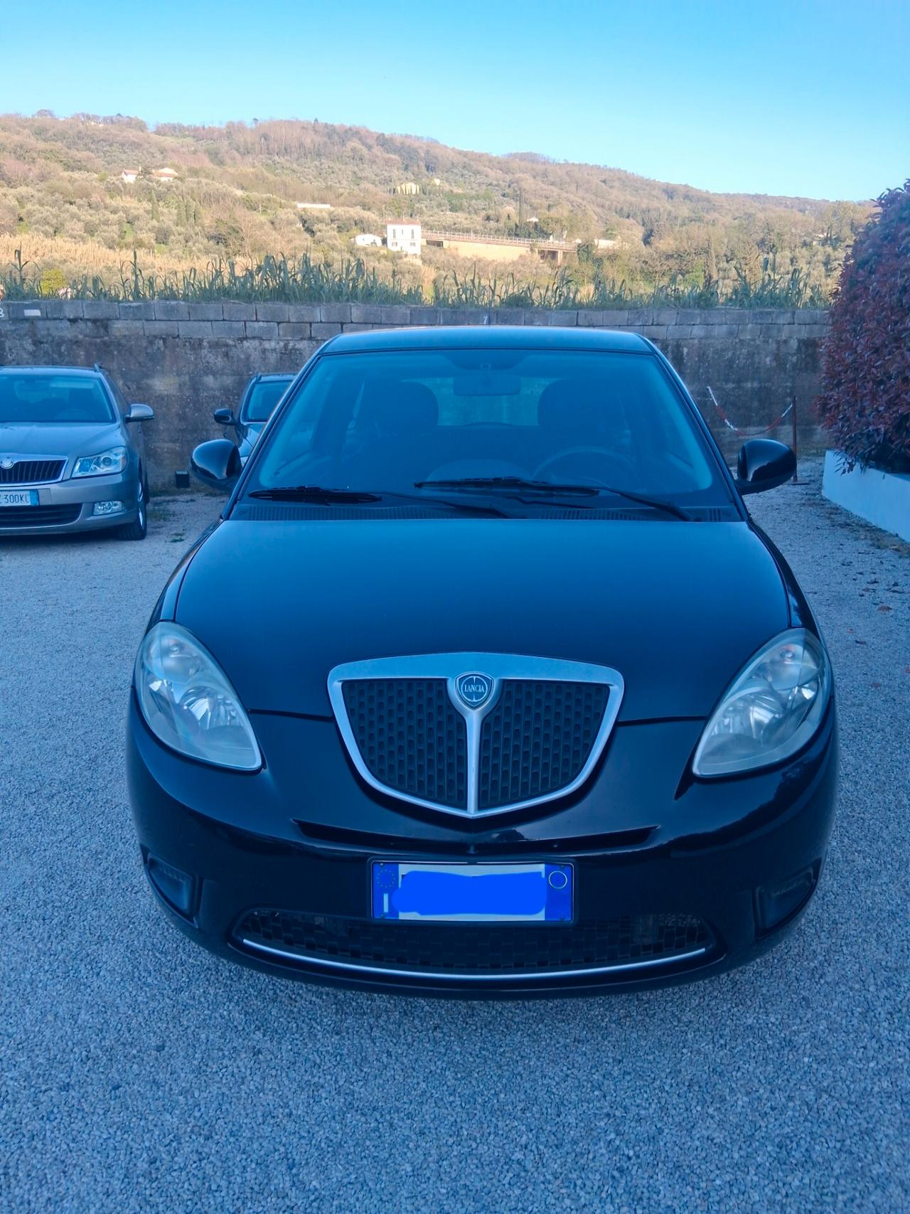 Lancia Ypsilon 1.4 Diva Ecochic GPL