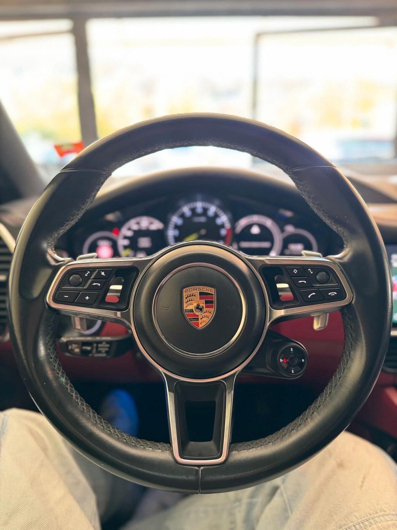 Porsche Cayenne Coupé 3.0 V6 E-Hybrid