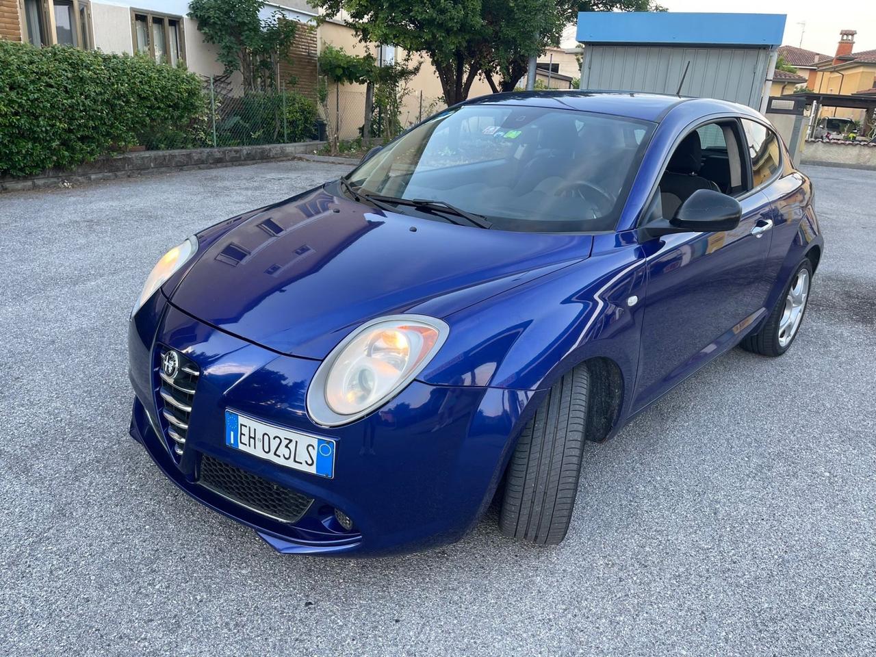 Alfa Romeo MiTo 1.3 JTDm-2 95 CV S&S Distinctive Sport Pack