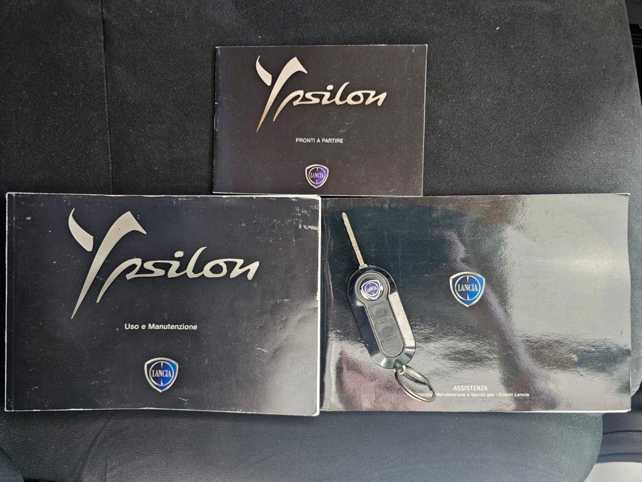 Lancia Ypsilon 5 Porte Ypsilon 1.2 8v Platinum s&s 69cv