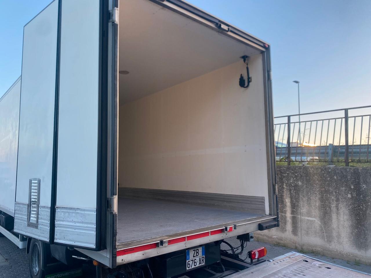IVECO Eurocargo Cube 100 E18 Isotermico Refrigerato