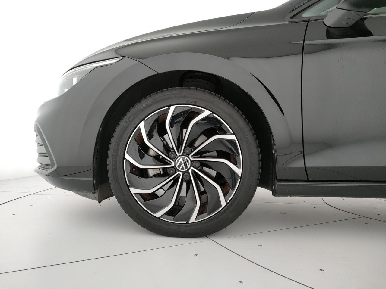 Volkswagen Golf 1.0 etsi evo life 110cv dsg