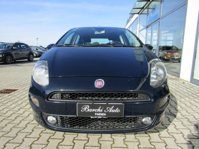 FIAT Punto 1.4 8V 5 porte Natural Power Street NEOPATENTATO