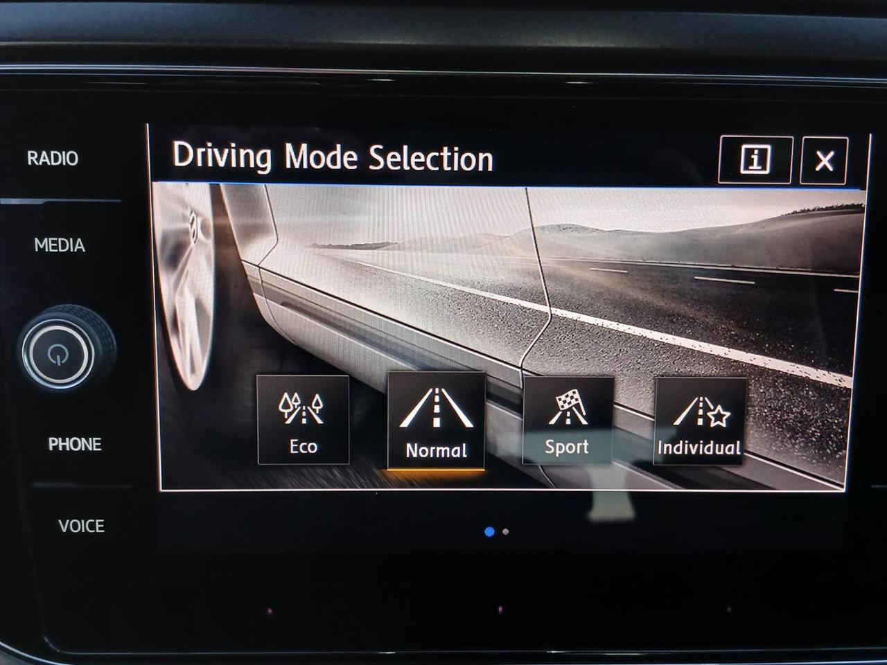 Volkswagen T-Roc 2.0 tdi Style 150cv dsg