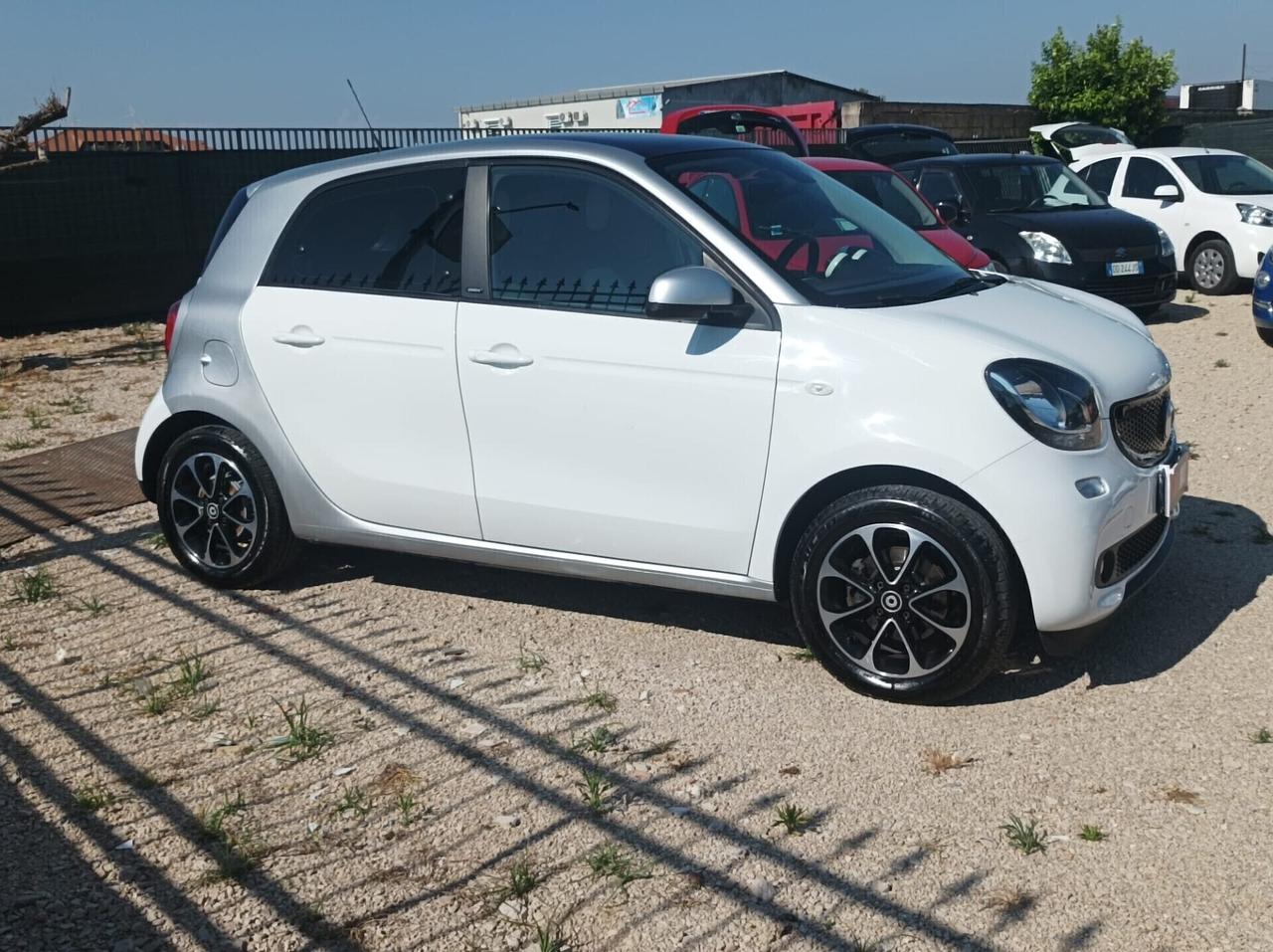 Smart ForFour 70 1.0 Passion