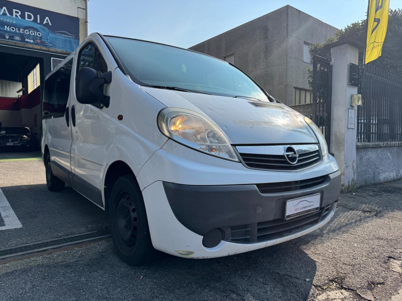 Opel Vivaro 27 2.0 CDTI 120CV PC-TN Combi 9 posti