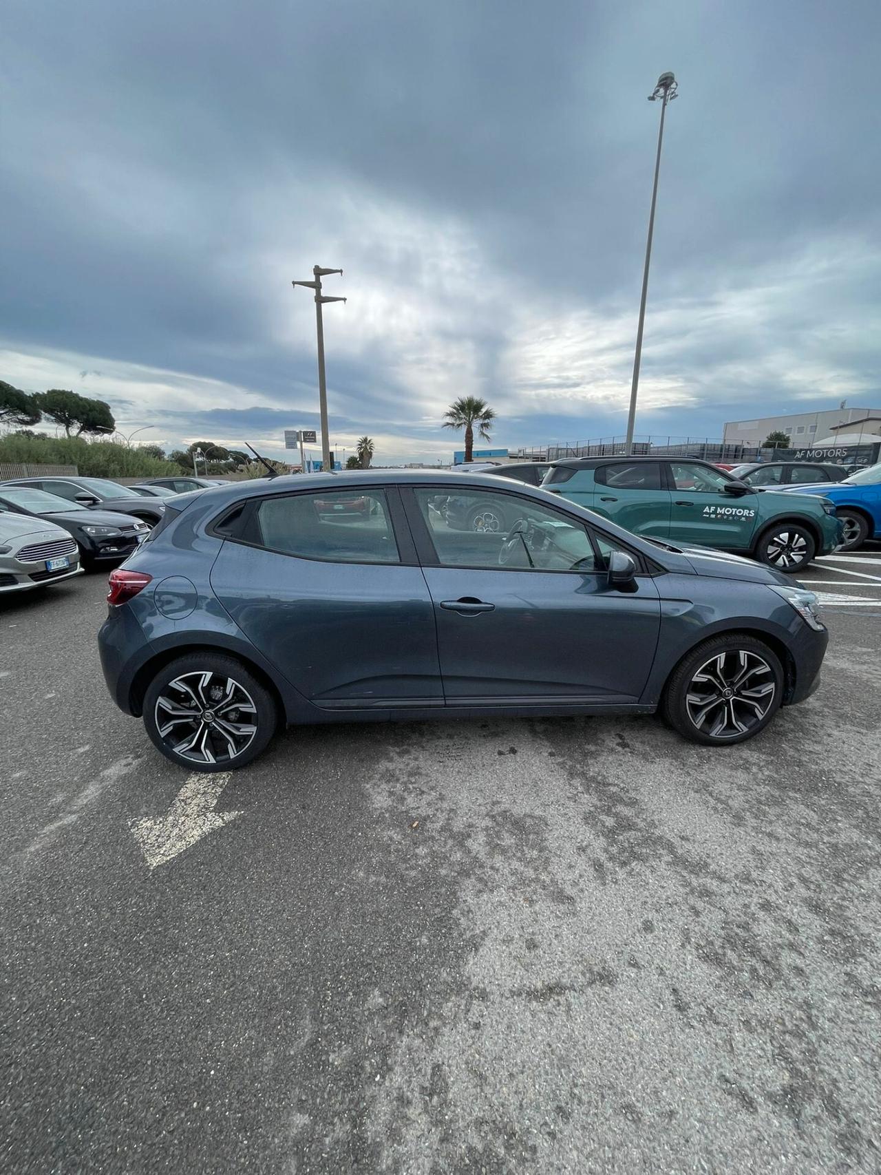 Renault Clio TCe 100 CV 5 porte Business
