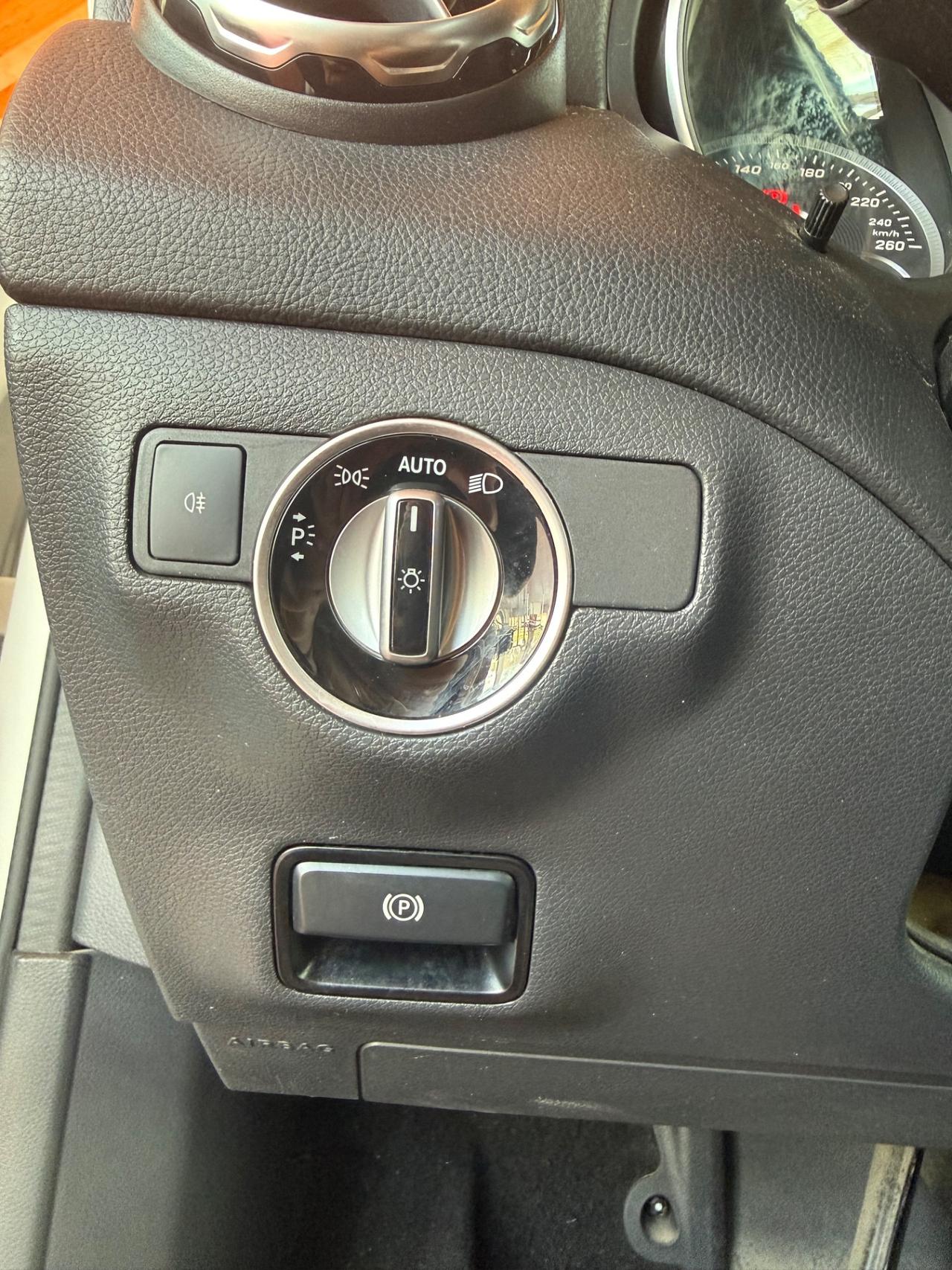 Mercedes-benz GLA 200 d Automatica