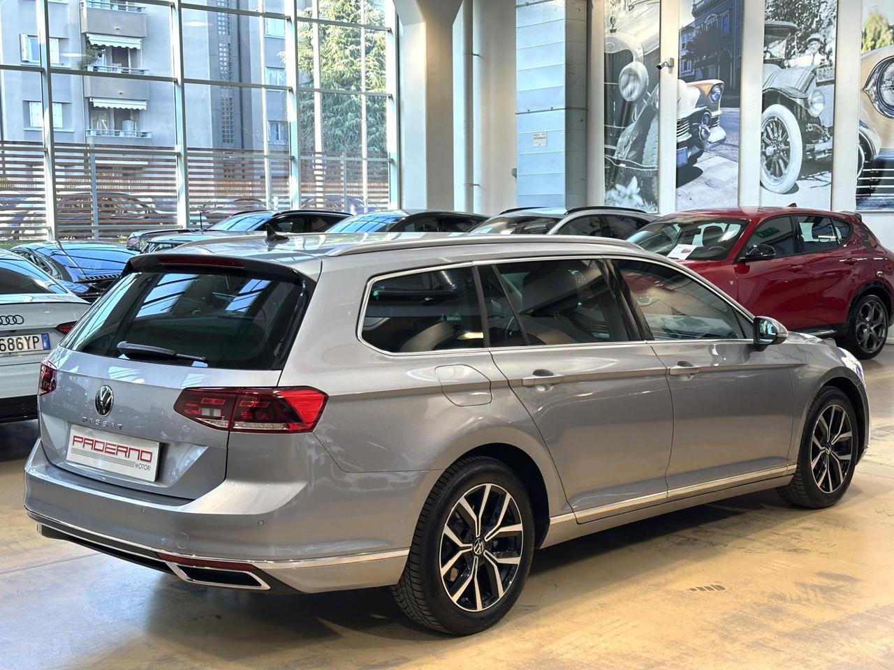 Volkswagen Passat Variant 2.0 tdi Executive 150cv DSG-Camera-Carplay-Keyless-IVA