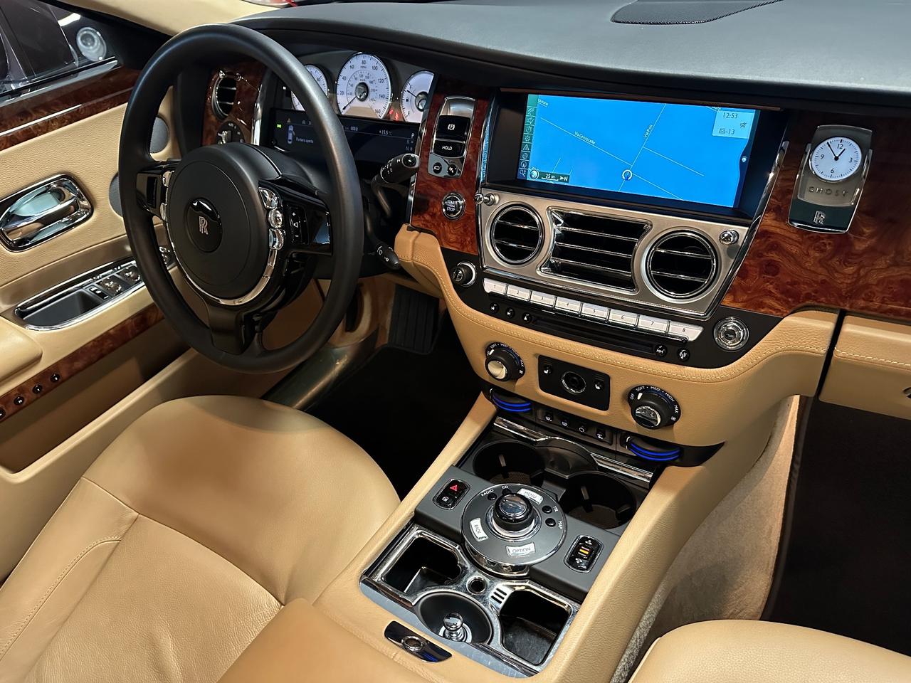 ROLLS ROYCE GHOST 6.6 V12 571CV PERMUTE