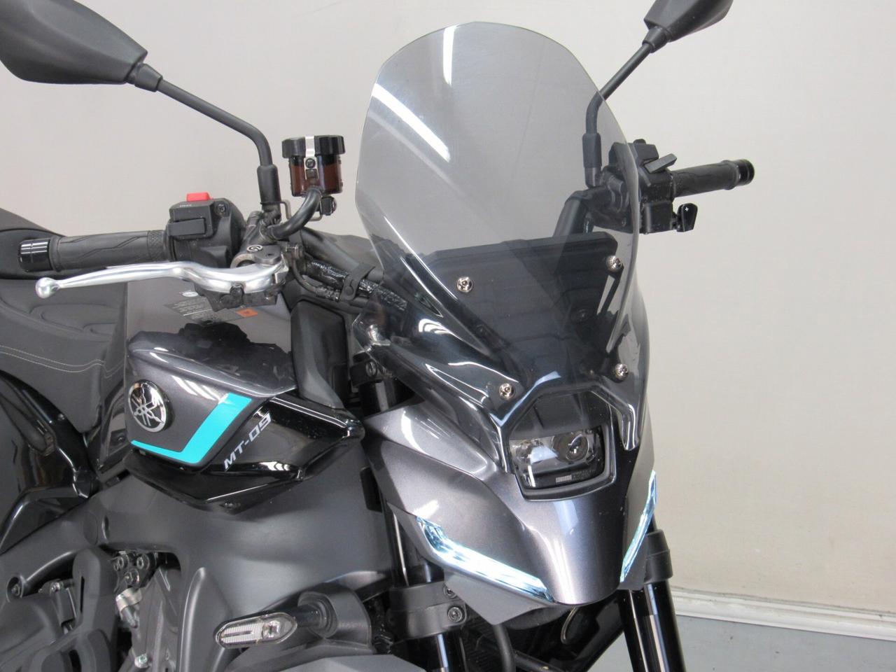 Yamaha MT-09 ABS Y-AMT CAMBIO ROBOTIZZATO
