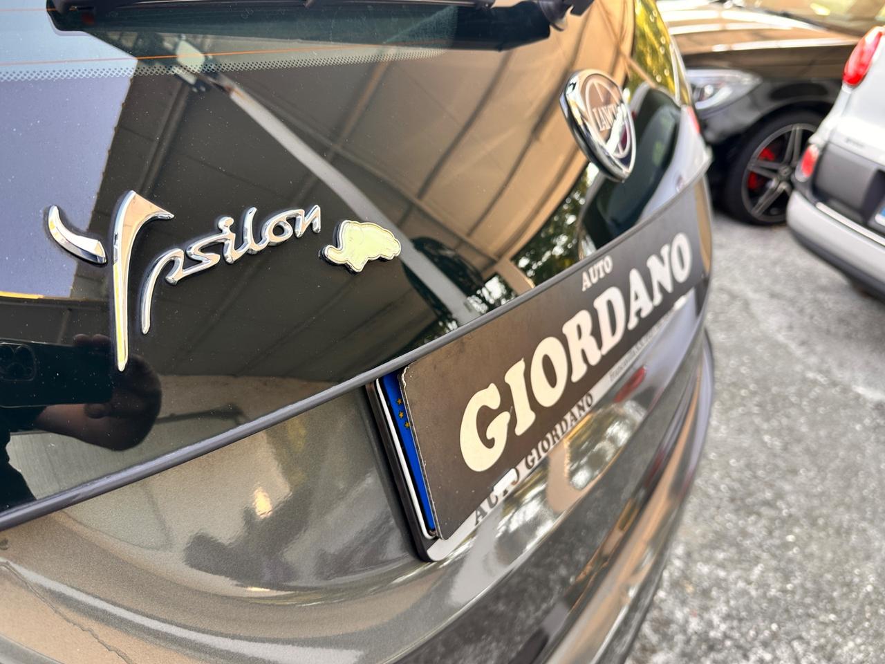 Lancia Ypsilon 1.2 GPL Ecochic Gold