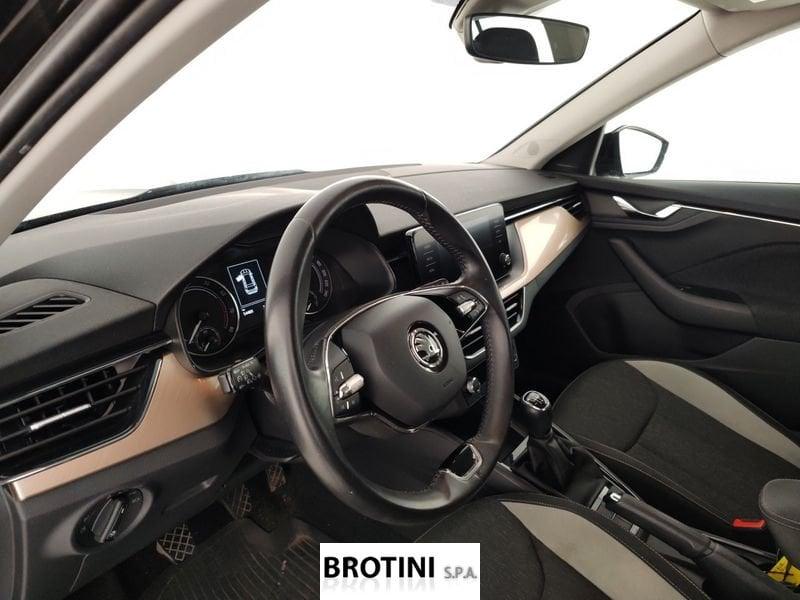 Škoda Kamiq 1.0 TSI 95cv BLACK DOTS