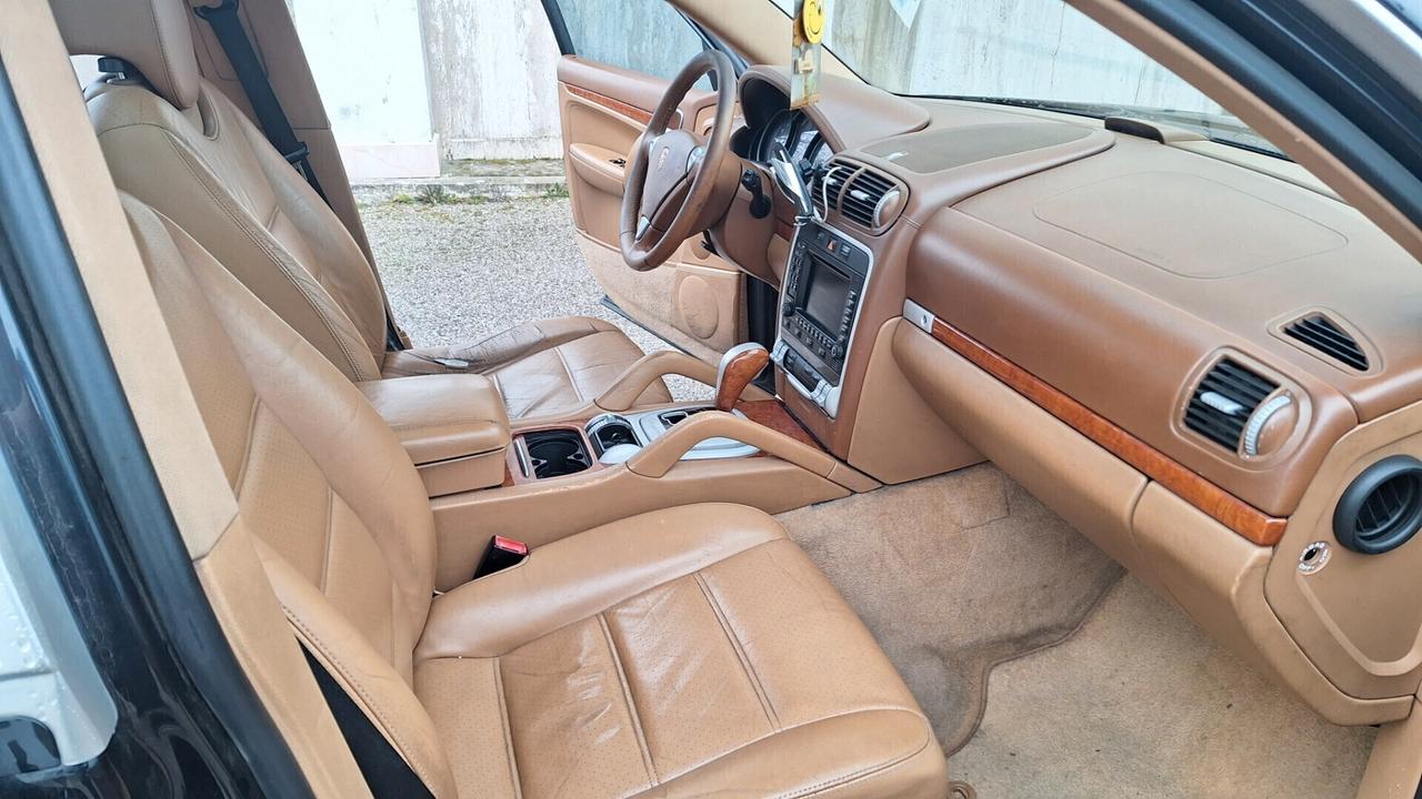 Porsche Cayenne 3.2 V6 cat