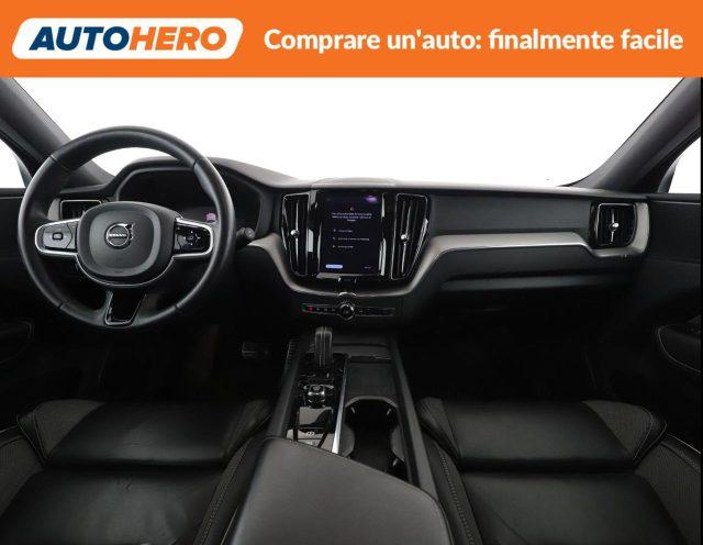 VOLVO XC60 B4 (d) AWD Geartronic R-design