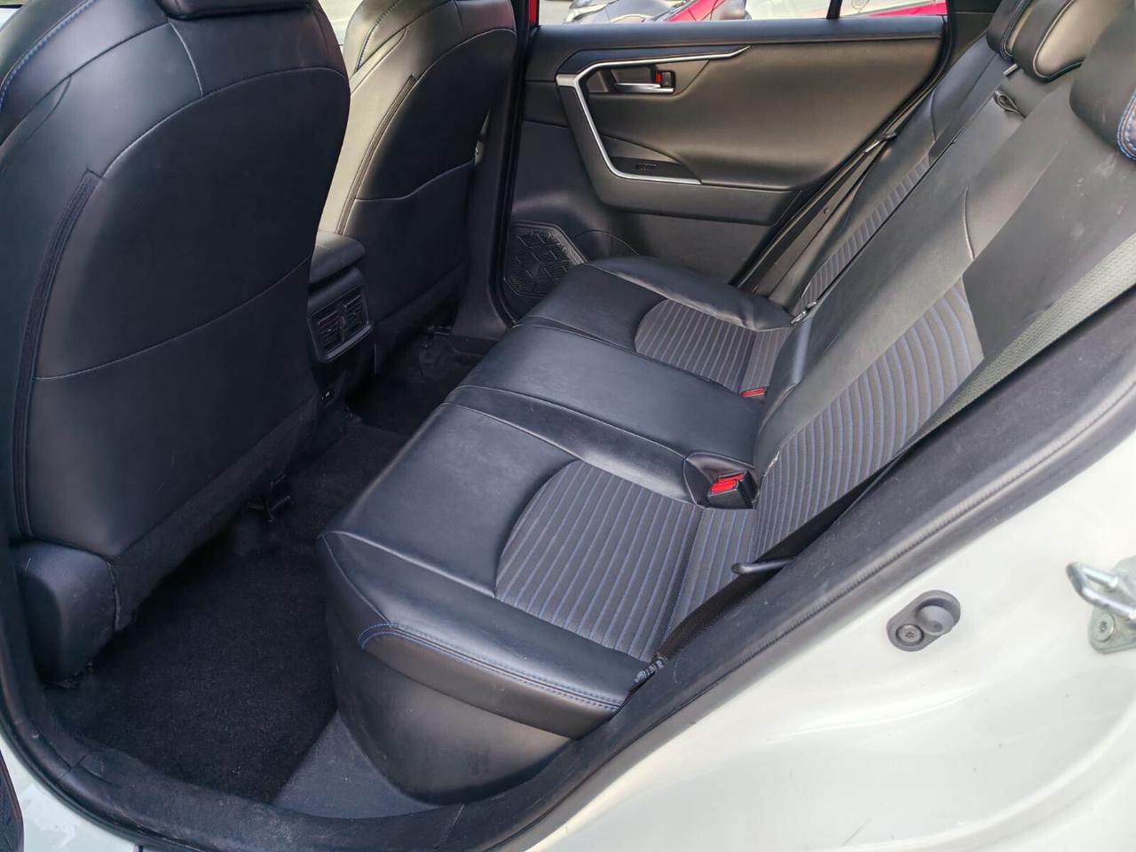 Toyota RAV 4 RAV4 2.5 HV (218CV) E-CVT 2WD Black Edition