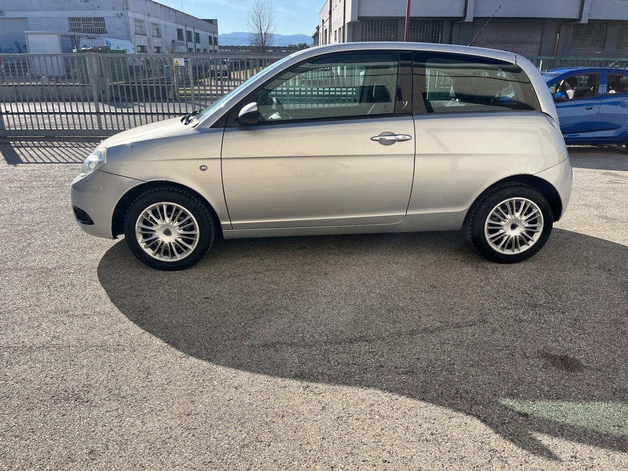 Lancia Ypsilon 1.2 Argento