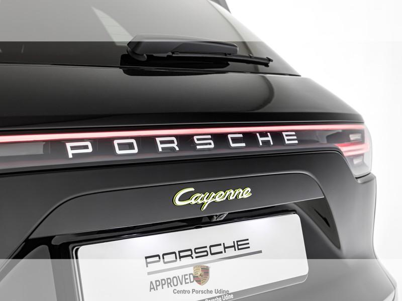 Porsche Cayenne 3.0 e-hybrid tiptronic